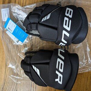 S18 Bauer Lil Sport Gloves Jr Size 11